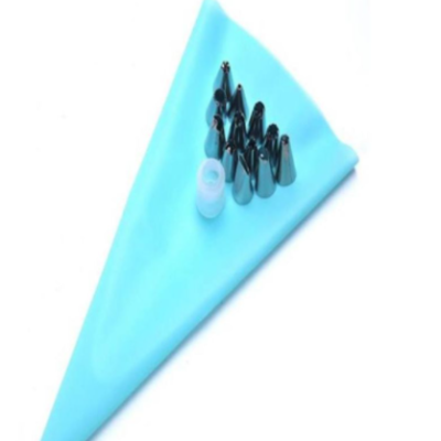 Cake Decorator Piping Bag and 12 Design Nozzles